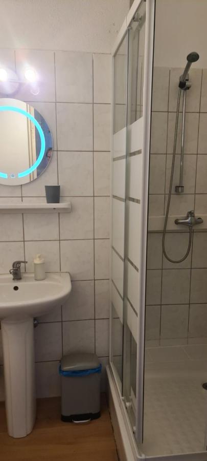 Studio Kulla Avec Terasse 5Mn Basel Airport Сен-Луи Экстерьер фото